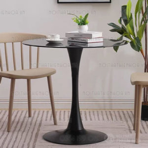 BlackCircle Dining Table