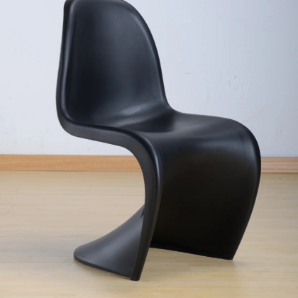 S-Shaped Patio Dining Chairs